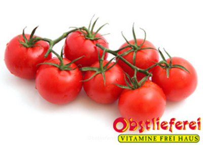 Produktfoto zu Tomaten am Strang